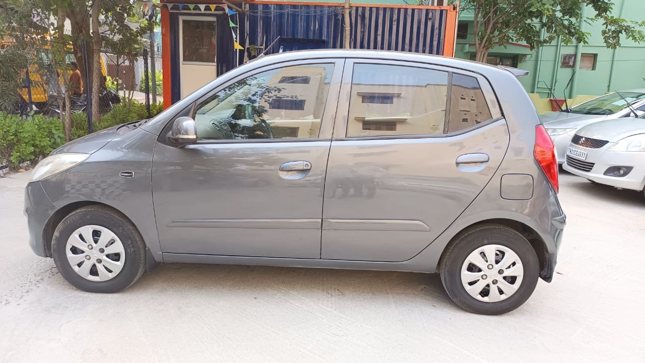 HYUNDAI I10