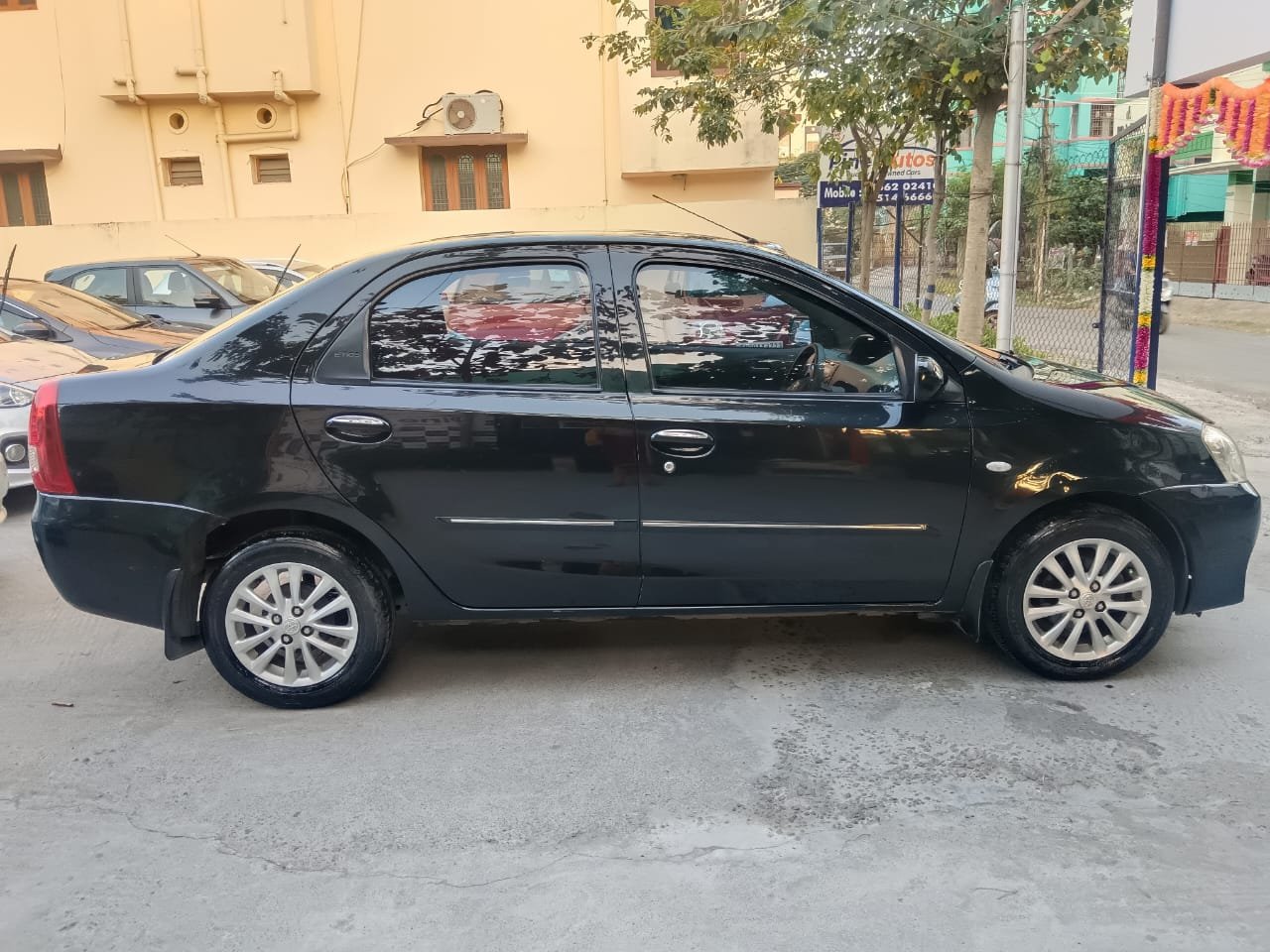 TOYOTA ETIOS