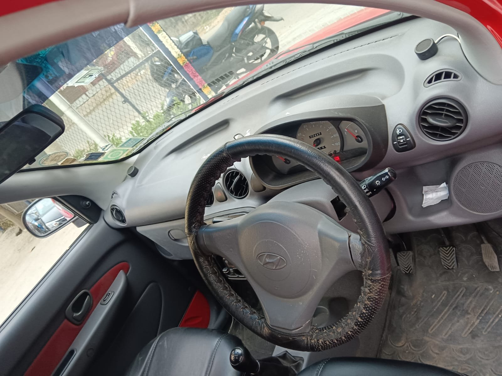 HYUNDAI SANTRO