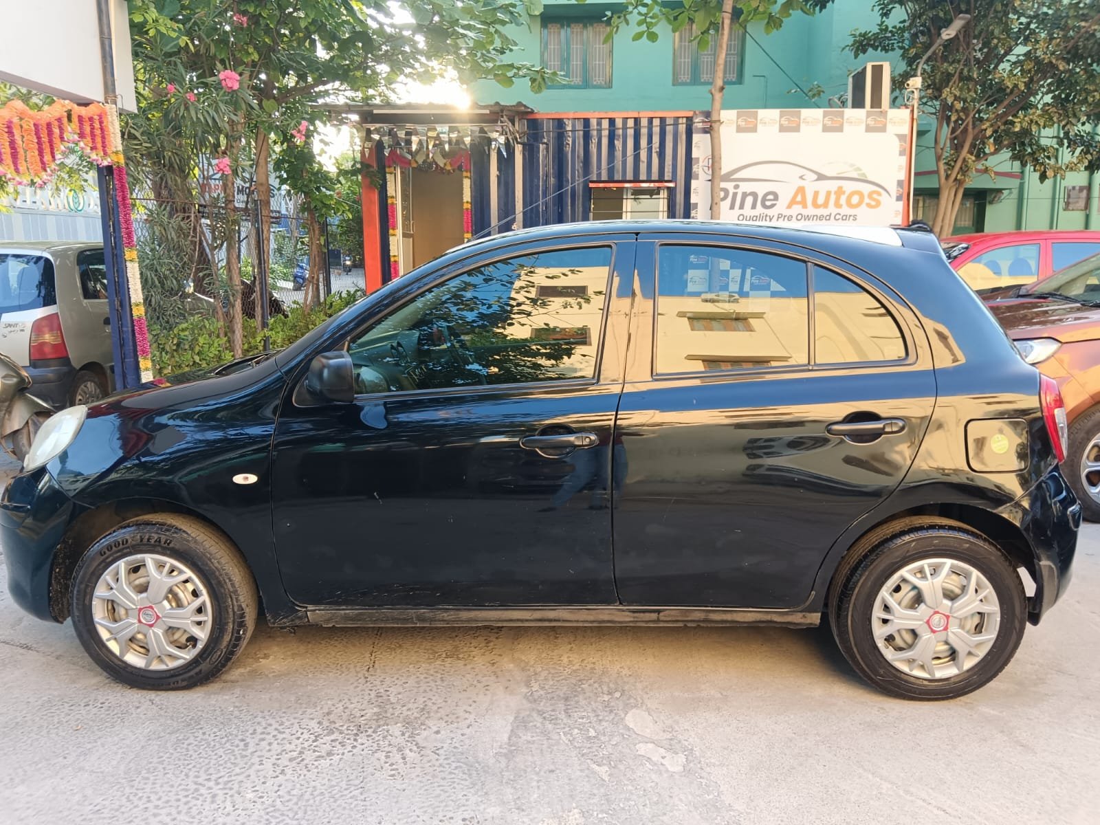 NISSAN MICRA
