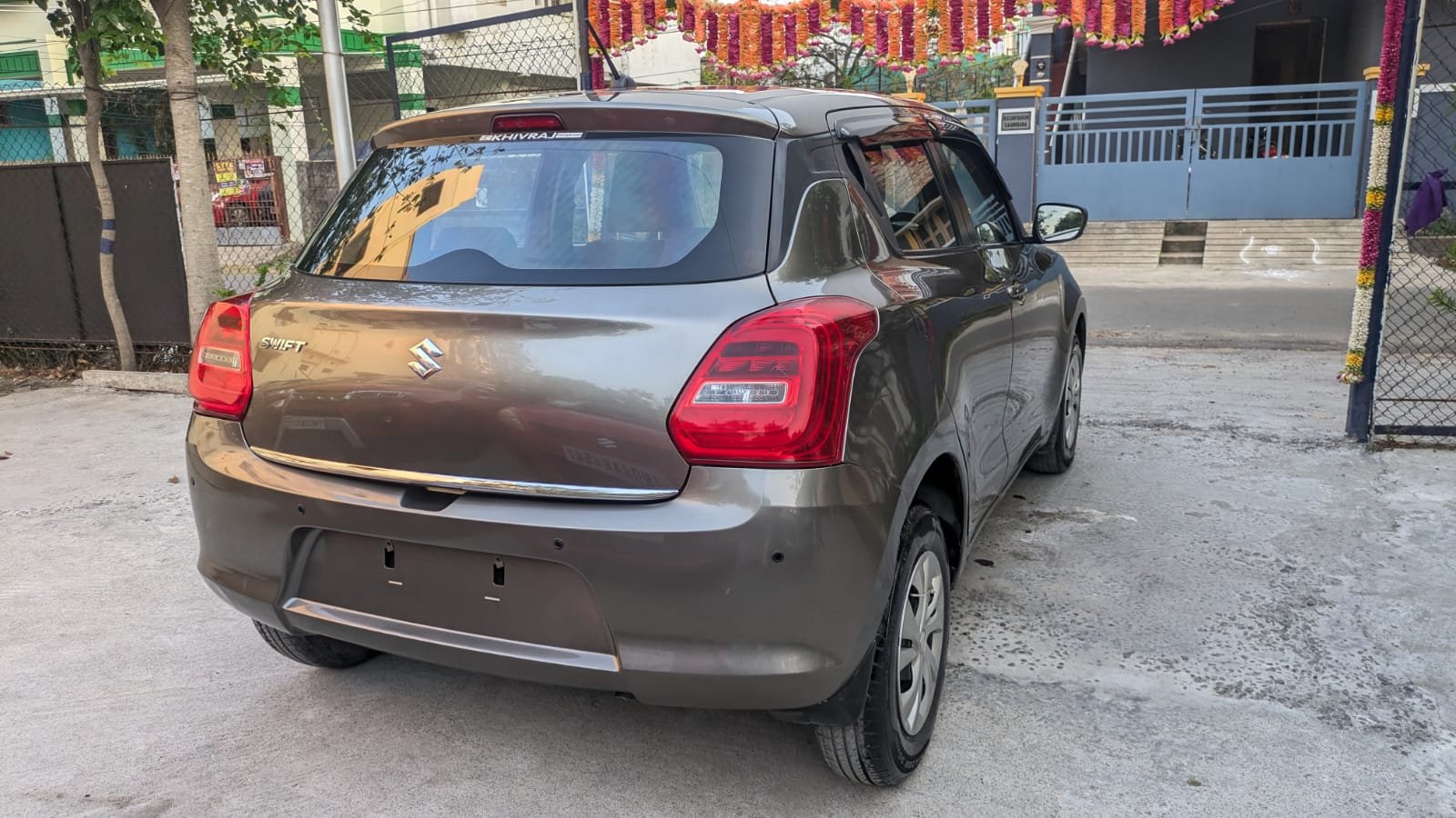 MARUTI SUZUKI SWIFT