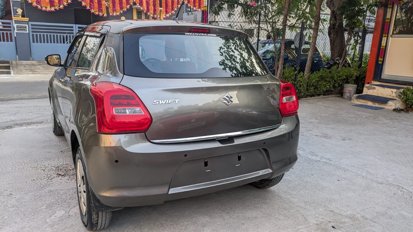 MARUTI SUZUKI SWIFT