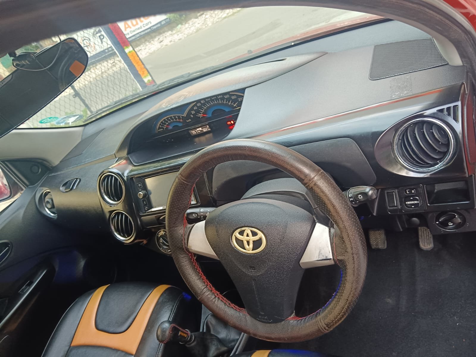 TOYOTA ETIOS
