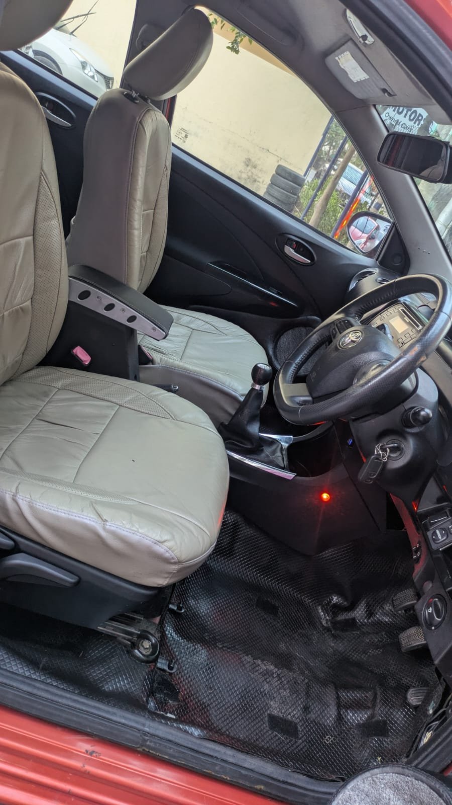 TOYOTA ETIOS