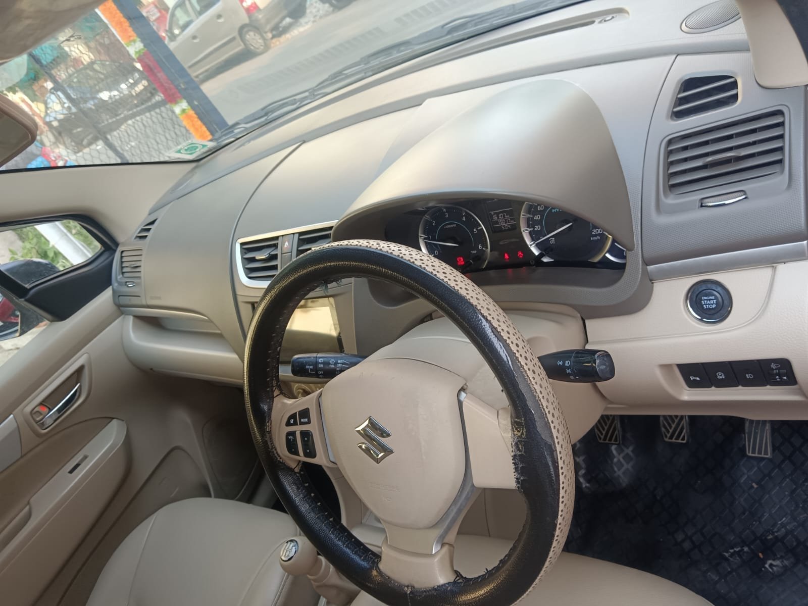 MARUTI SUZUKI ERTIGA