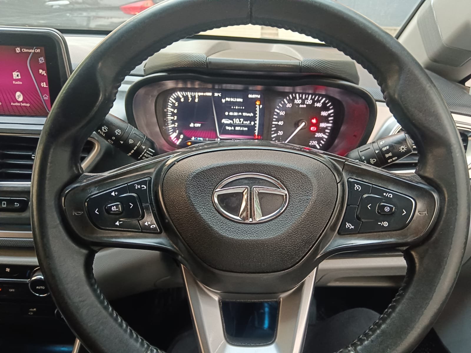 TATA ALTROZ