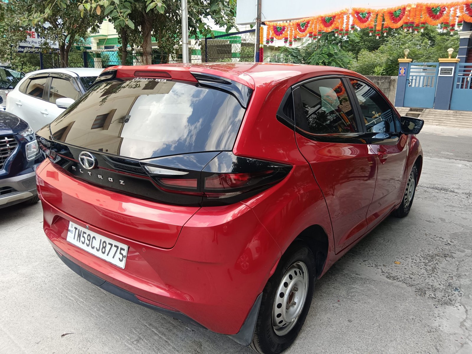 TATA ALTROZ XE