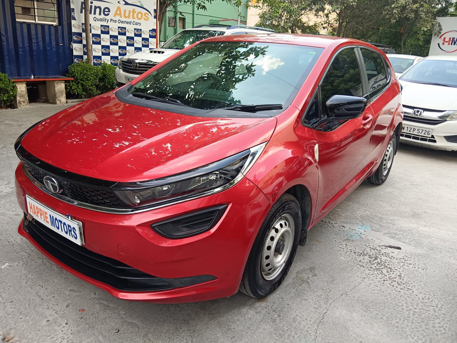 TATA ALTROZ XE