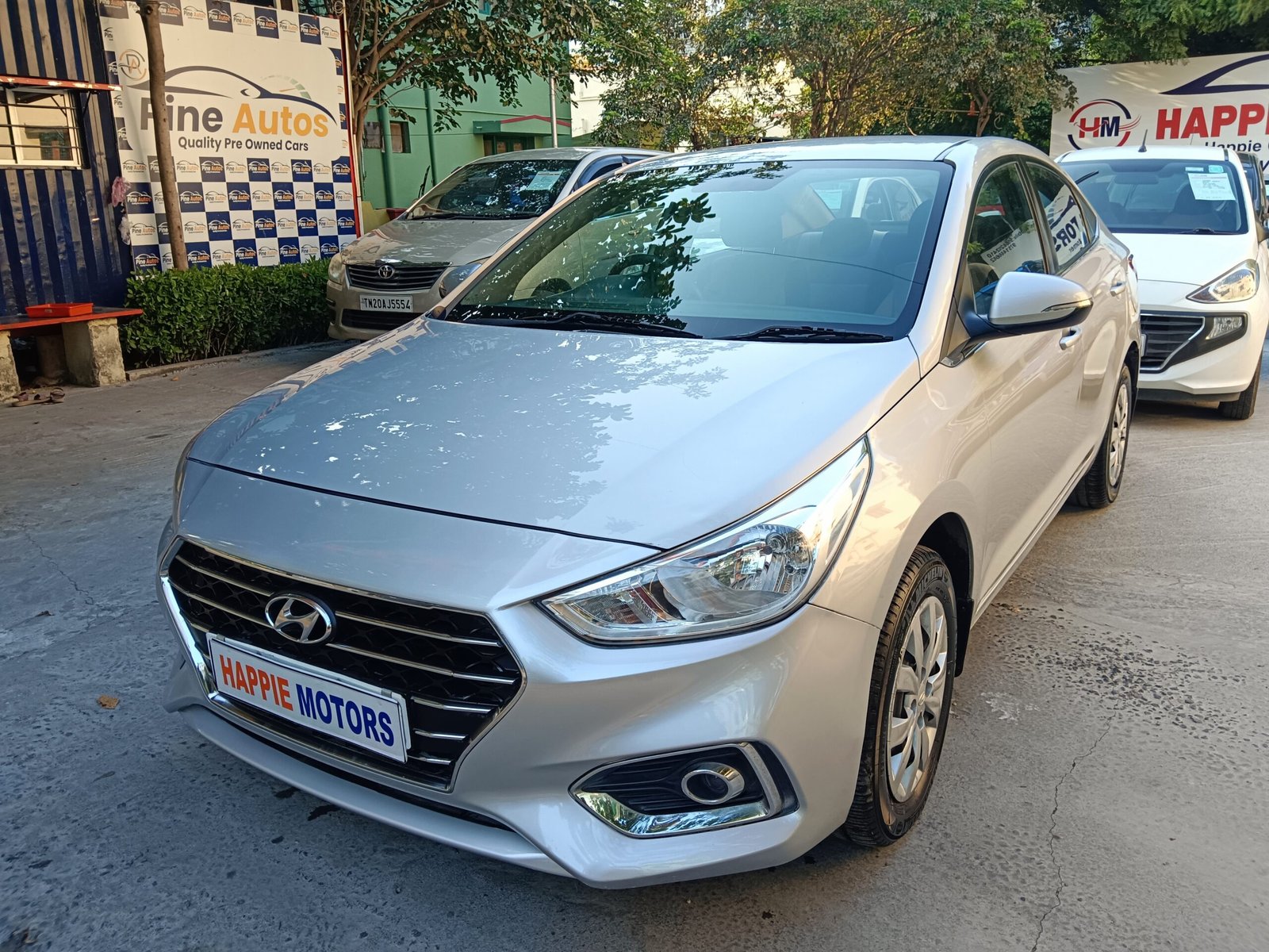 HYUNDAI VERNA