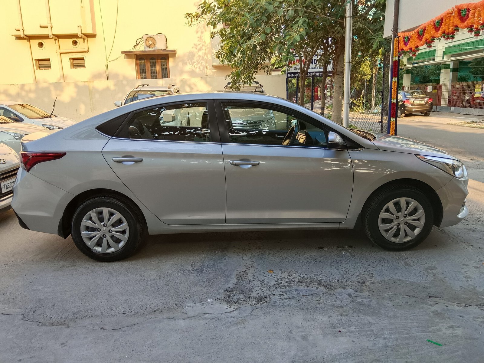 HYUNDAI VERNA
