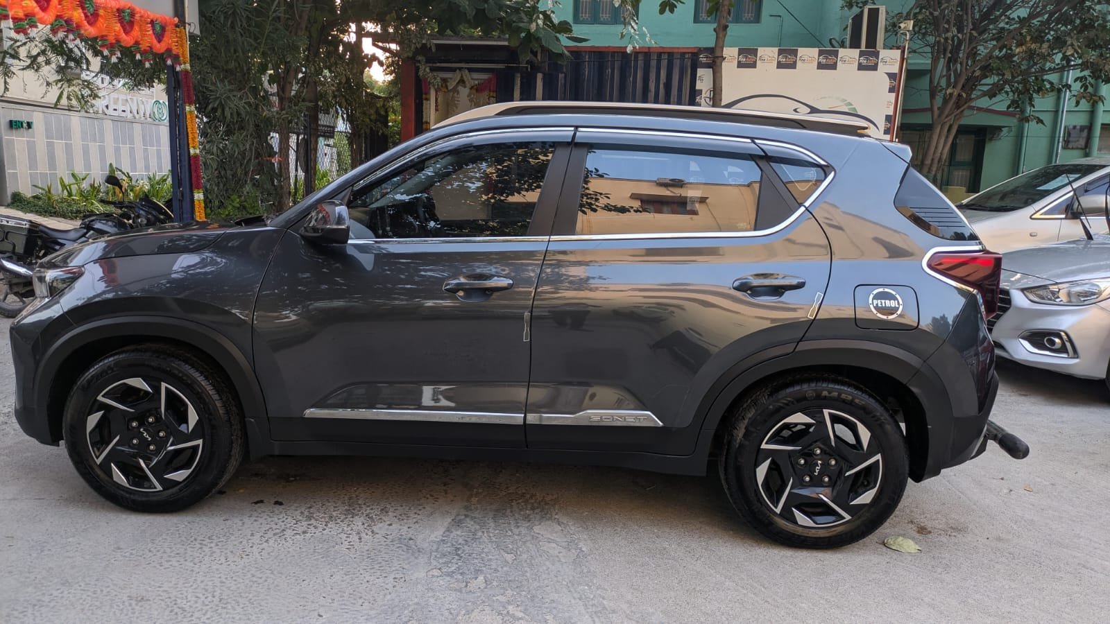 KIA SONET